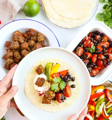 airfryer_fajitas_kädet_vaaka.webp