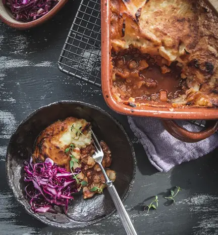 cottage-pie-kotimaisilla-juureksilla.webp