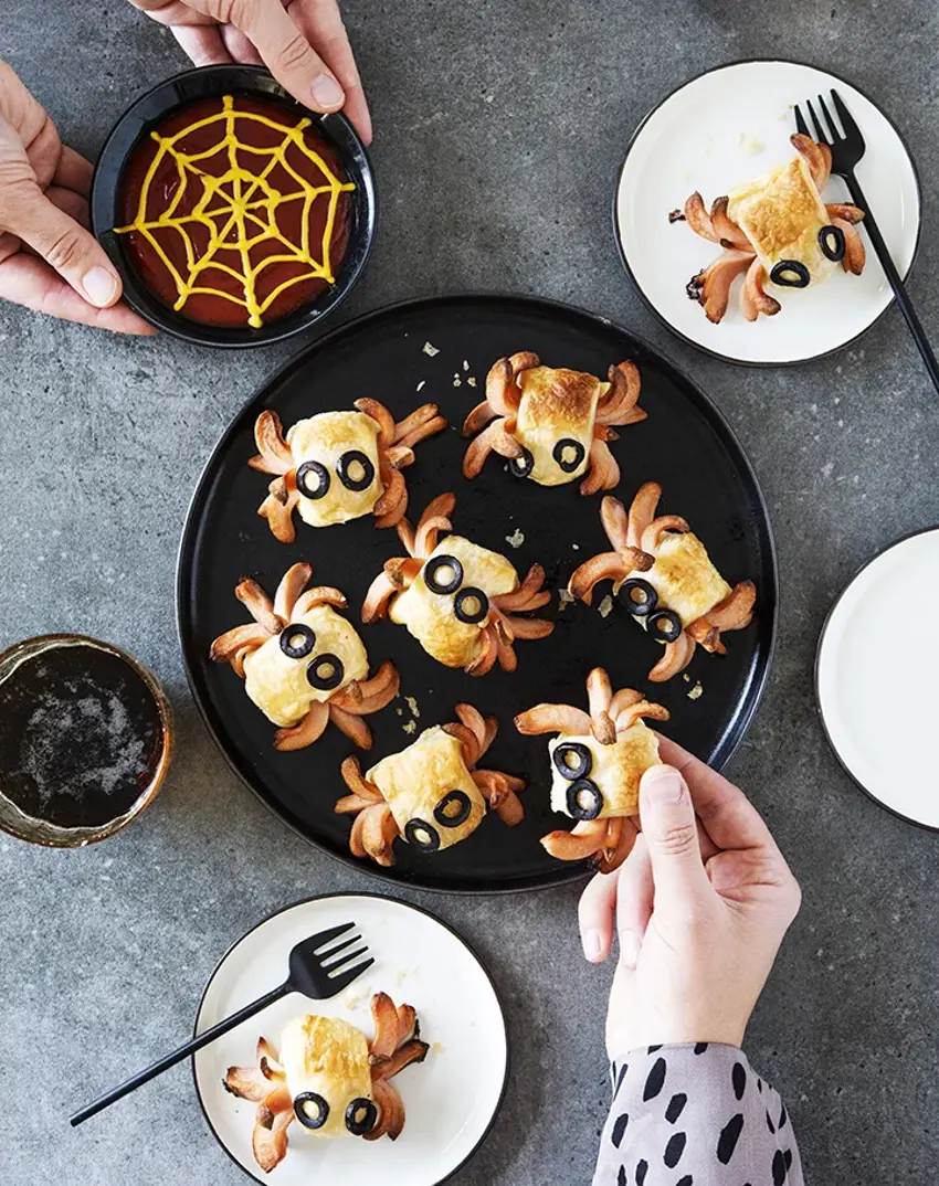 Halloween_720x910.webp