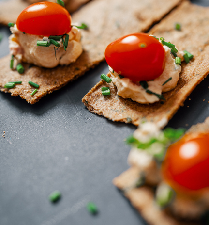 002 Heidi & Jessica 3-2025.jpg